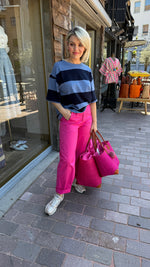 Afbeelding in Gallery-weergave laden, Sweater/ streep/blauw/ICONIC
