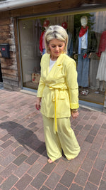 Afbeelding in Gallery-weergave laden, Kostuum/ broek+ blazer/ NOOR
