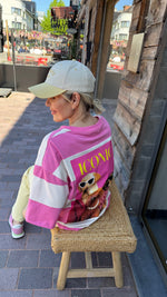 Afbeelding in Gallery-weergave laden, Sweater/ streep/ fuschia/ ICONIC

