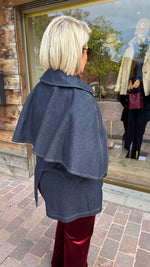 Afbeelding in Gallery-weergave laden, Trenchcoat jeans/kort/ HARVEY
