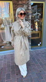 Afbeelding in Gallery-weergave laden, Trenchcoat/ NORA
