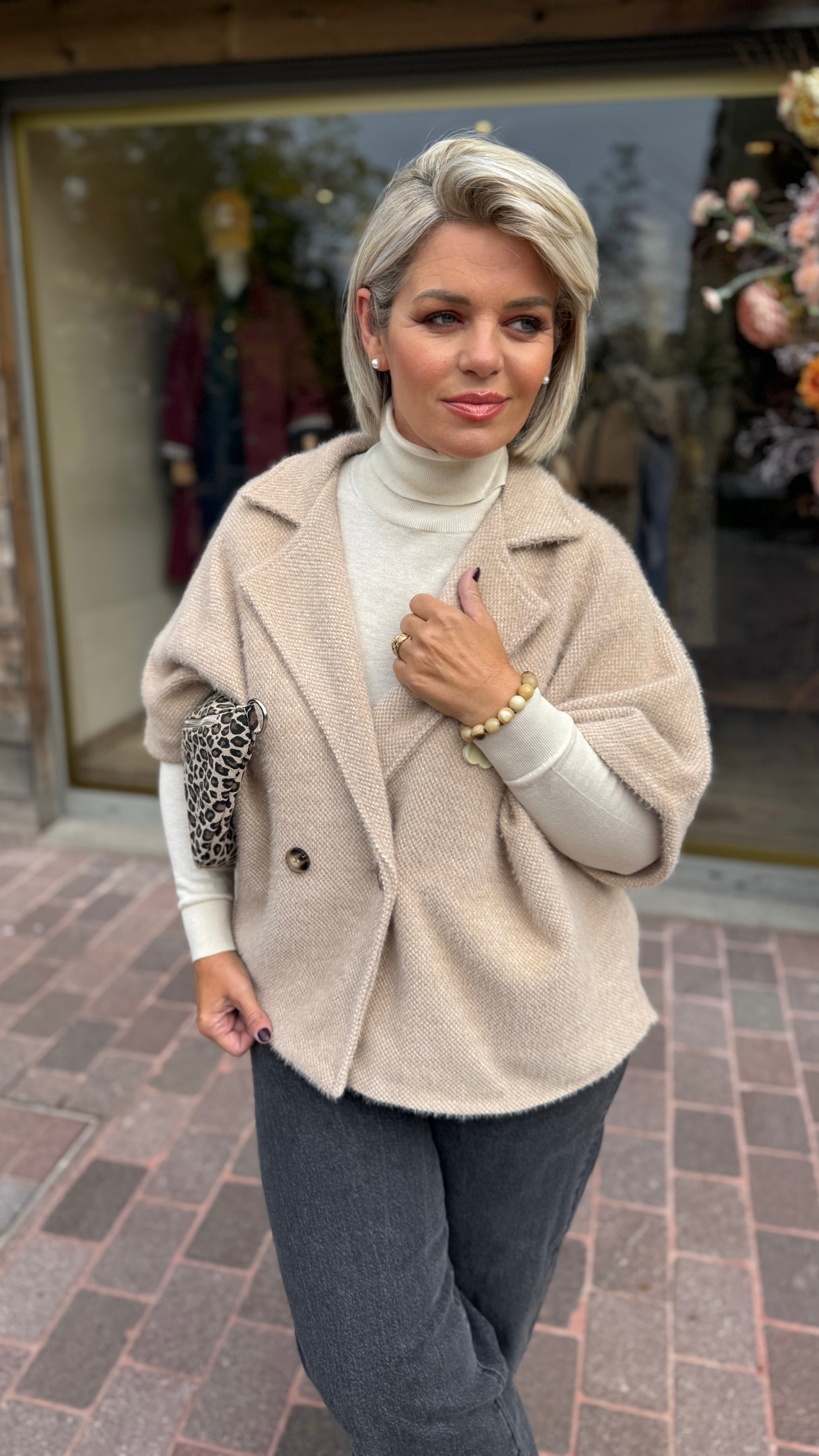 Vest/beige/ CHARLOTTE