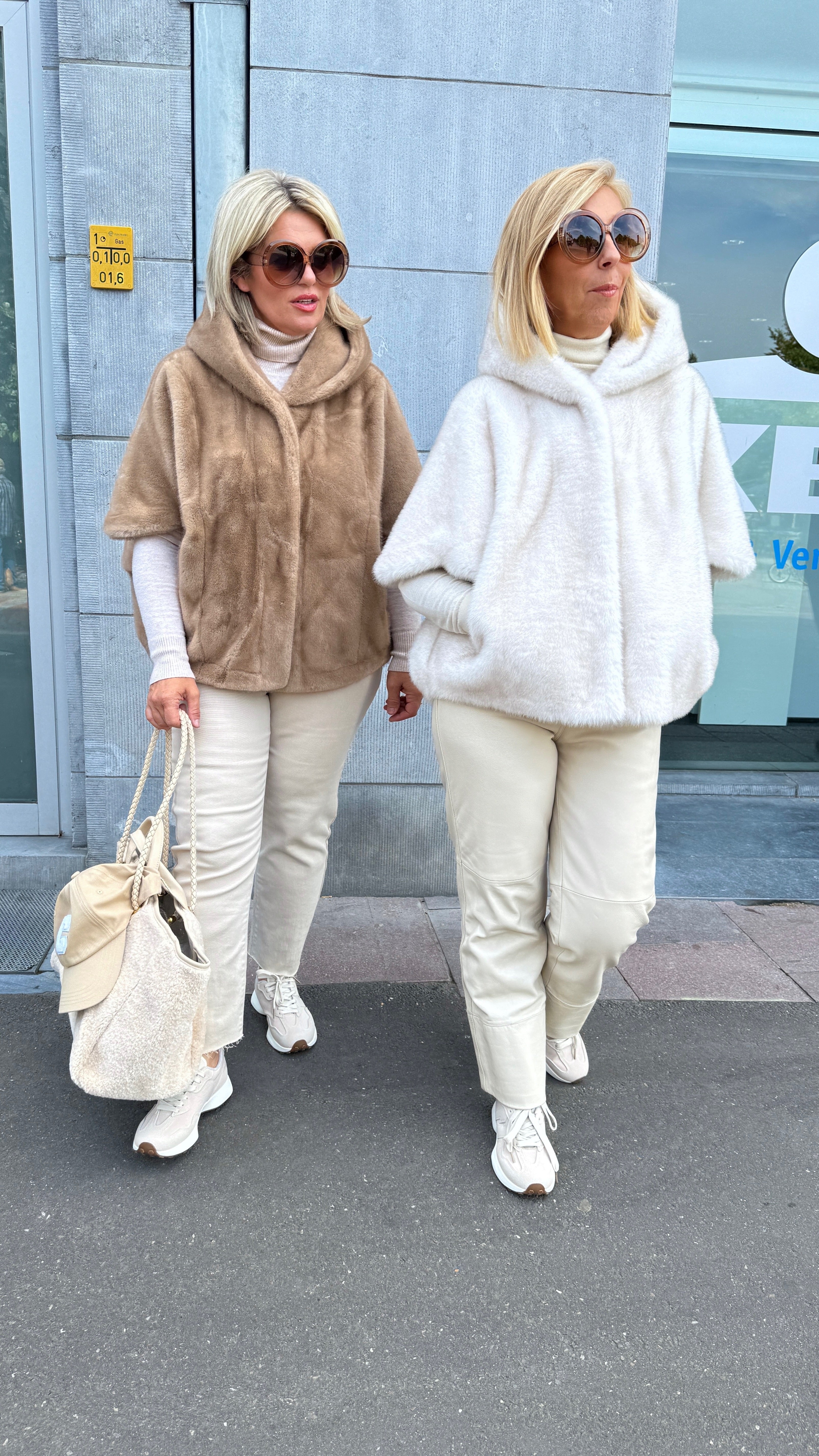 Vest/fake fur/ beige/MEI-Li