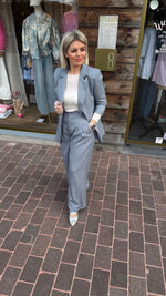 Afbeelding in Gallery-weergave laden, Blazer/ ijsblauw /LIZE
