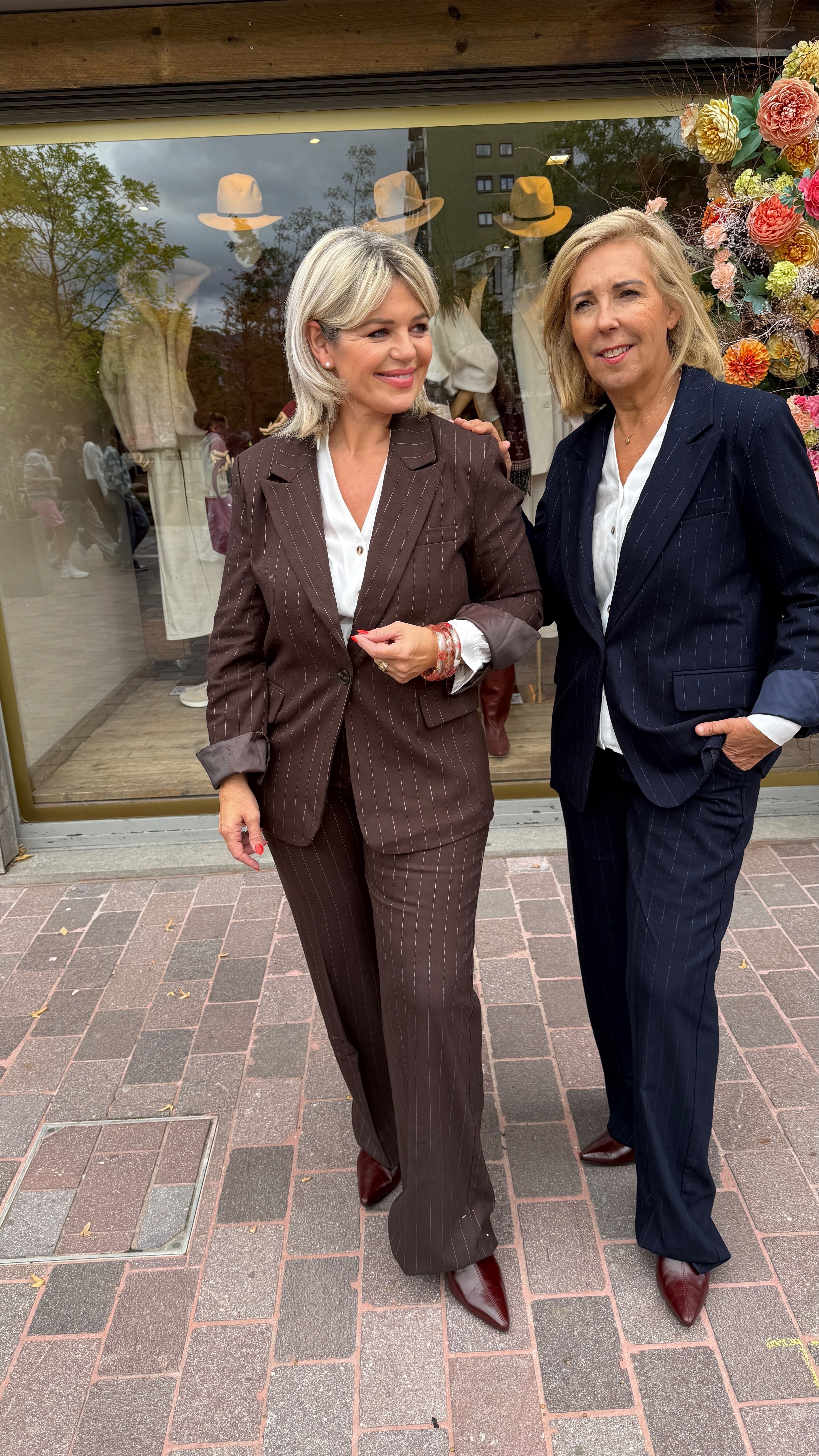 Blazer streep/MYRTHE