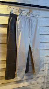 Lederlook broek/ leggingmodel/ MERLINA