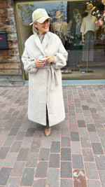 Afbeelding in Gallery-weergave laden, Teddy mantel/ JULIETTA
