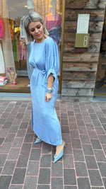 Afbeelding in Gallery-weergave laden, Satinlook jurk/ lichtblauw/ NORA
