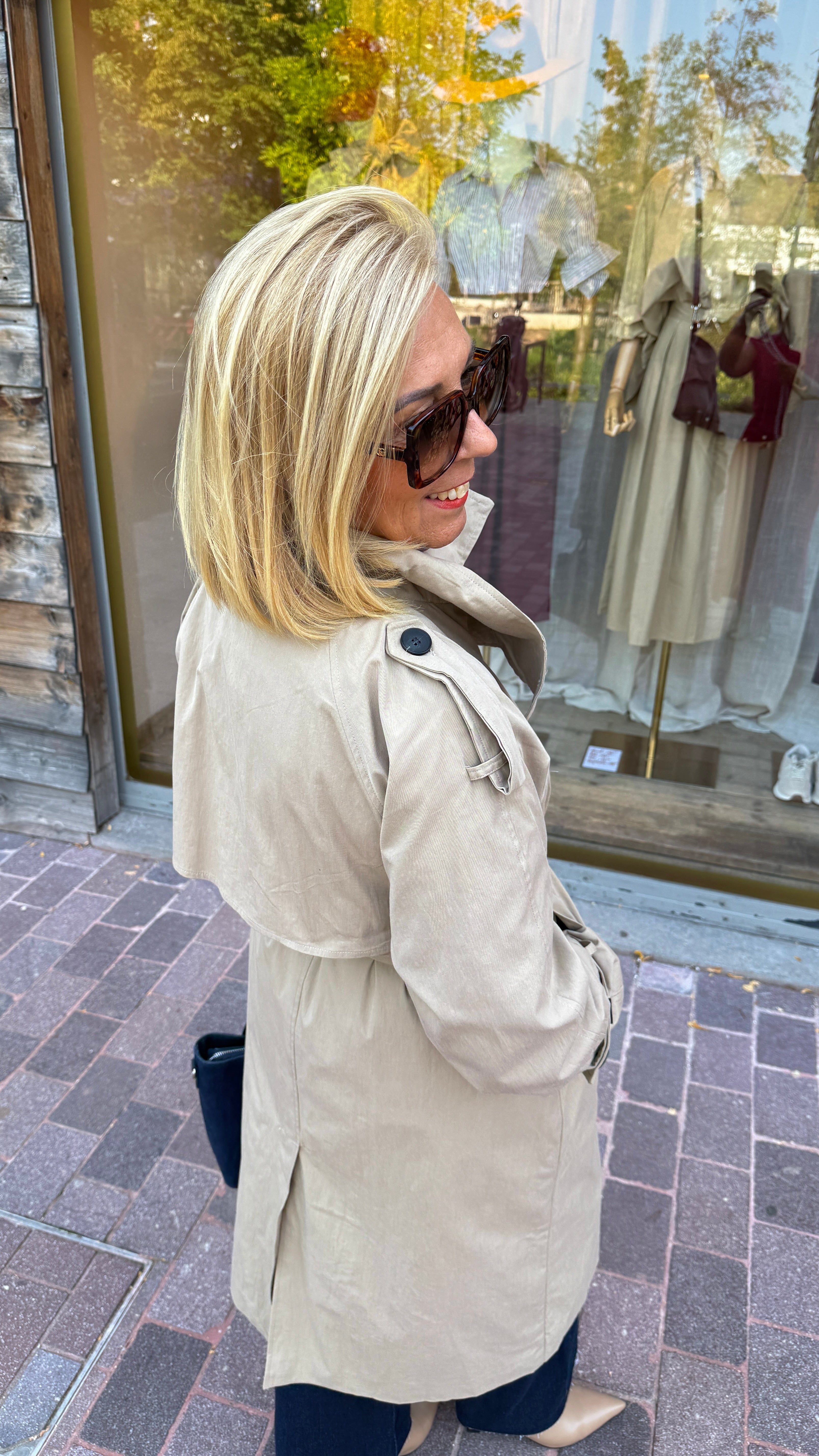 Trenchcoat/ JILL