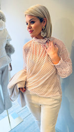 Afbeelding in Gallery-weergave laden, Blouse polkadot/ crème/JOAN.
