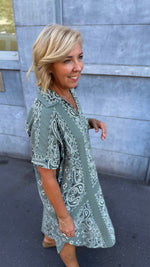 Afbeelding in Gallery-weergave laden, Jurk/ Paisley/ groen/ COLETTE
