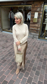 Afbeelding in Gallery-weergave laden, Satinlook rok met kant/beige/ SUZETTE
