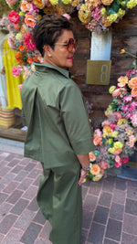 Afbeelding in Gallery-weergave laden, Blouse/groen/LAO/BLACK ROSE
