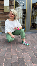Afbeelding in Gallery-weergave laden, Sweater/ MATCHA
