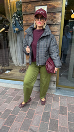 Afbeelding in Gallery-weergave laden, Doorstikte jas/ ruit/ MILA
