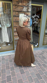 Afbeelding in Gallery-weergave laden, Jurk/ bruin/ Lore
