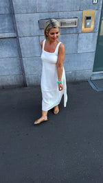Afbeelding in Gallery-weergave laden, Jurk/wit/EMMY

