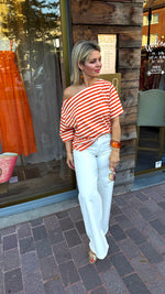 Afbeelding in Gallery-weergave laden, T-shirt streep/ oranje-wit/ ALEXA
