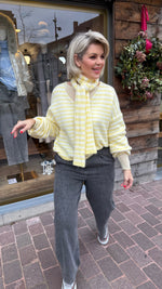 Afbeelding in Gallery-weergave laden, Trui+ sjaal/NINA
