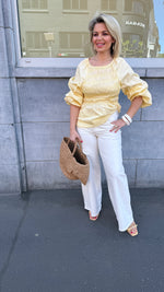 Afbeelding in Gallery-weergave laden, Blouse/ botergeel/ smok

