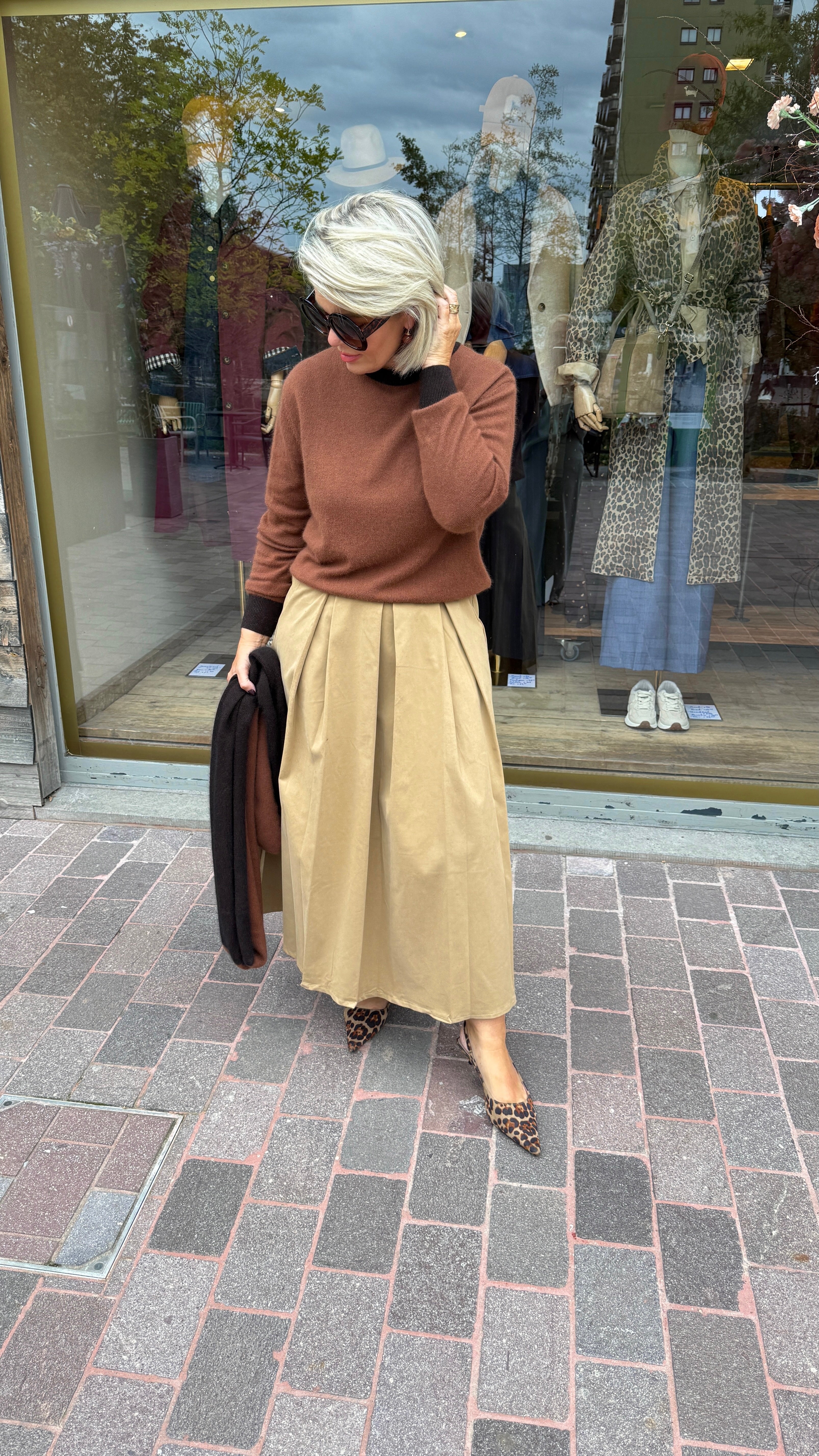 Rok/ ASHER/
