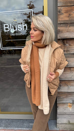 Afbeelding in Gallery-weergave laden, Bodywarmer/ mokka/ ISABELLE

