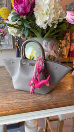 Afbeelding in Gallery-weergave laden, Bag charm/ TECKEL ODETTE
