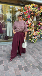 Afbeelding in Gallery-weergave laden, T-Shirt/ LENA
