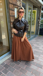 Afbeelding in Gallery-weergave laden, Broek/ brede pijp/terracotta/MILOU
