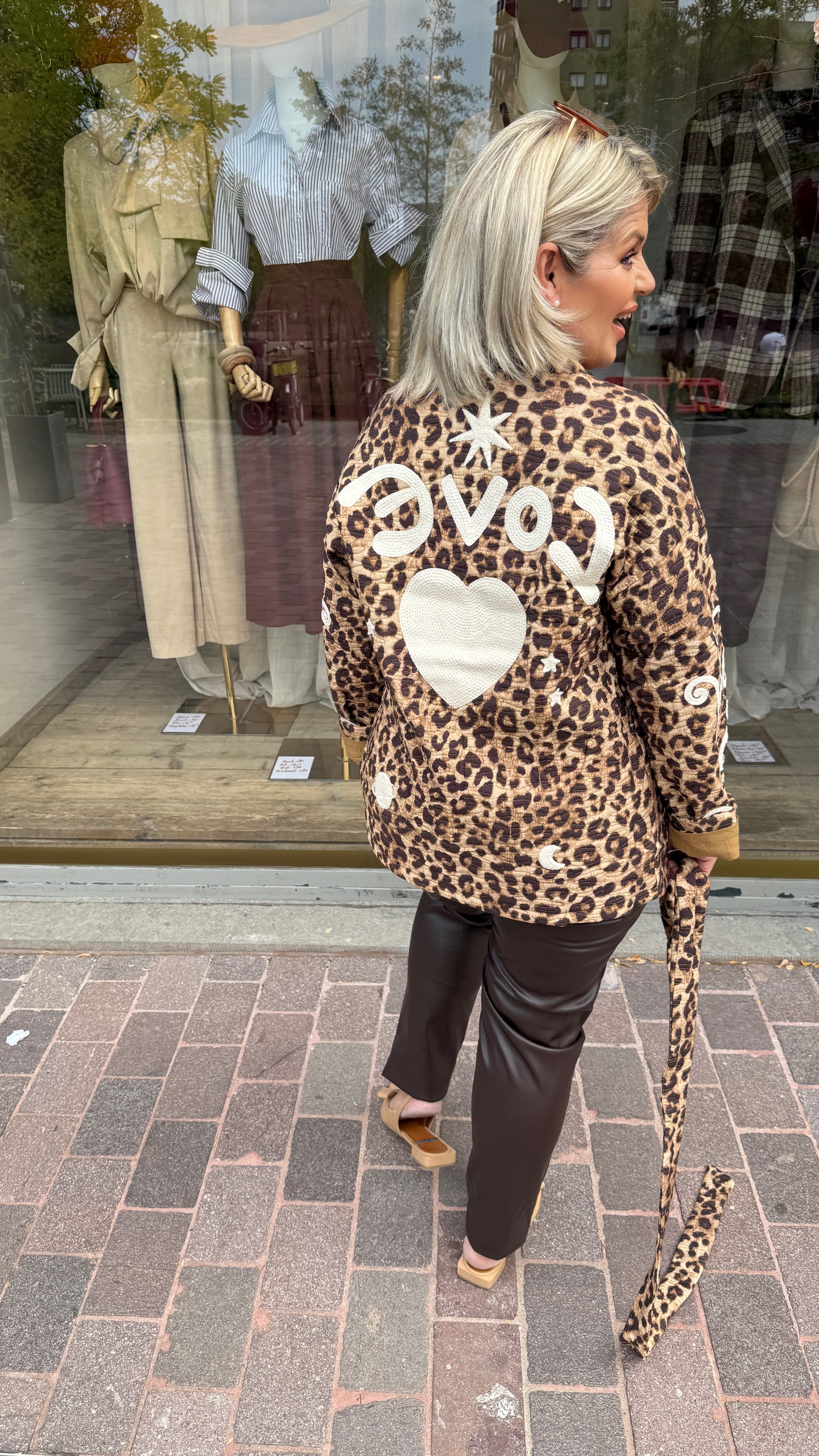 Vest/ leopard/ LOVE