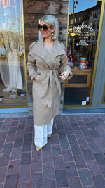 Afbeelding in Gallery-weergave laden, Trenchcoat/ NORA
