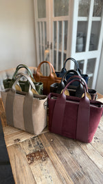 Afbeelding in Gallery-weergave laden, Tas: leder+ suède/ LIA
