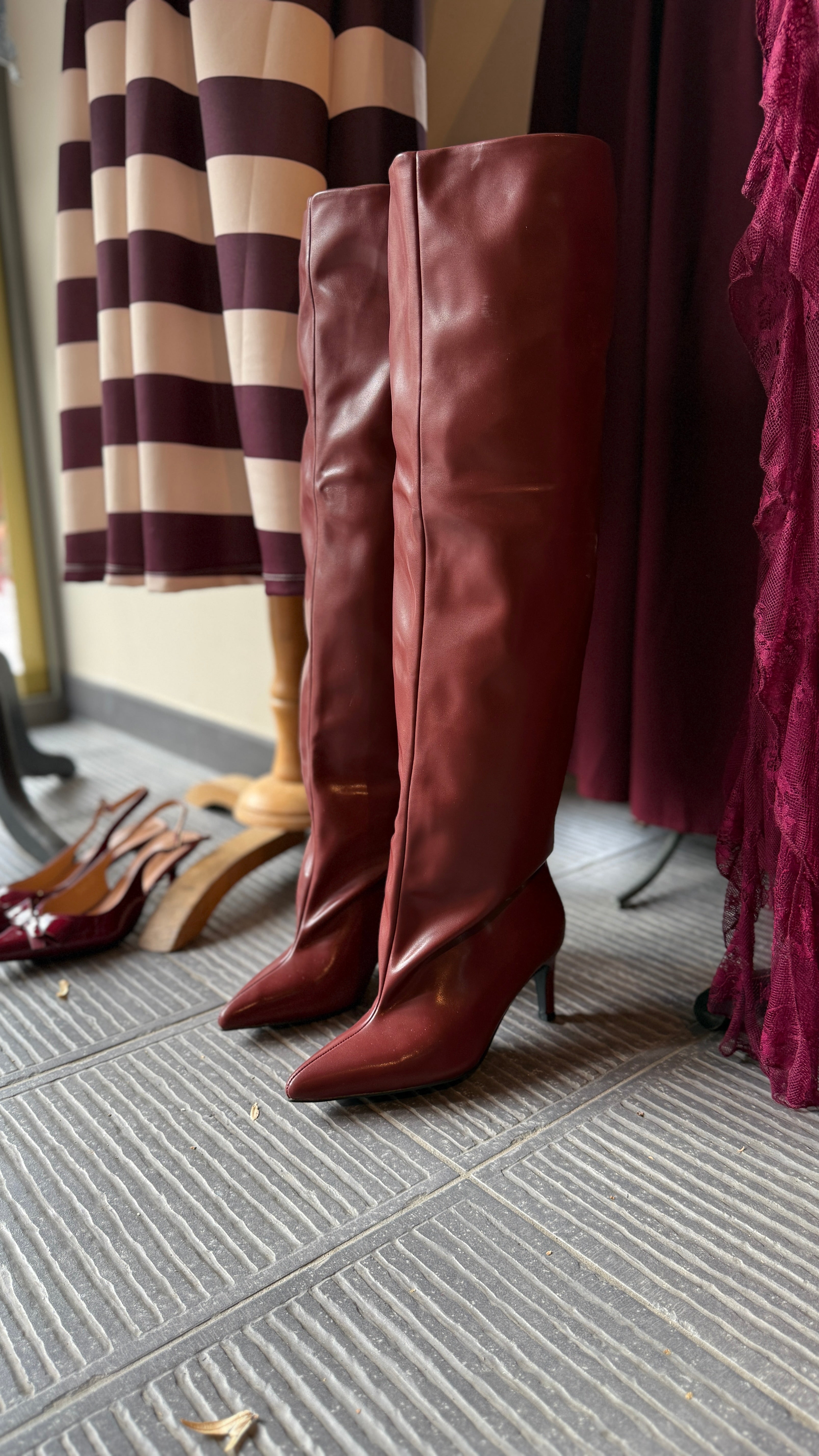 Overknee laars/ bordeaux/ MARRON