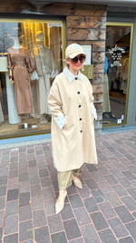 Afbeelding in Gallery-weergave laden, Trenchcoat met kant/KATRIEN
