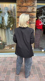 Afbeelding in Gallery-weergave laden, Zwarte blazer/ SANDRINE
