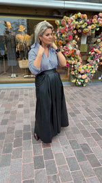 Afbeelding in Gallery-weergave laden, Rok/ zwart/leatherlook/ JACLYN
