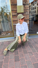 Afbeelding in Gallery-weergave laden, Joggingbroek/ velvet/ MARIE
