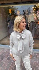 Afbeelding in Gallery-weergave laden, Trui/ LISA
