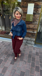 Afbeelding in Gallery-weergave laden, Barrel jeans/ bordeaux/ MARIE
