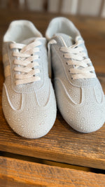 Afbeelding in Gallery-weergave laden, Sneaker ijsblauw/JILL
