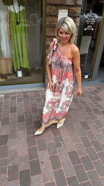 Afbeelding in Gallery-weergave laden, Satinlook jurk/ asymmetrisch/ JULIENNE
