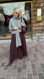 Afbeelding in Gallery-weergave laden, Trui streep/ MILLE/ grijs
