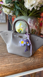 Afbeelding in Gallery-weergave laden, Bag charm/ CHARIZ
