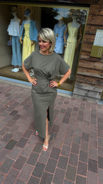 Afbeelding in Gallery-weergave laden, Jurk/ knoop/ kaki
