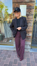 Afbeelding in Gallery-weergave laden, Joggingbroek/ Leopard/ burgundy
