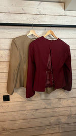 Afbeelding in Gallery-weergave laden, Blazer/ opengewerkt/ MILOU
