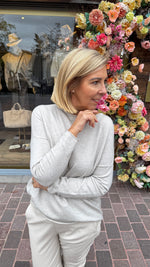 Afbeelding in Gallery-weergave laden, Truitje / CAMILLE
