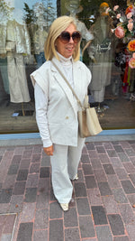 Afbeelding in Gallery-weergave laden, Vest/ SAVERINE
