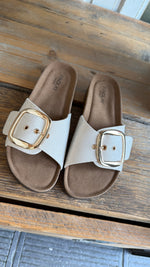 Afbeelding in Gallery-weergave laden, Sandaal/ LIA
