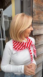 Afbeelding in Gallery-weergave laden, Sjaal/ streep/driehoek/ MILLE
